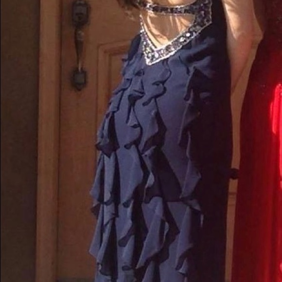 Prom dress - Picture 6 of 7